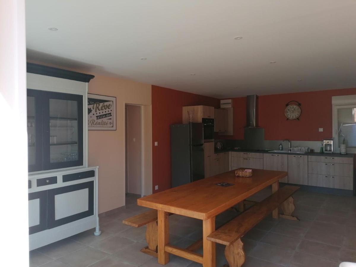 Gite De La Courtoisie Gavray-sur-Sienne Exteriör bild