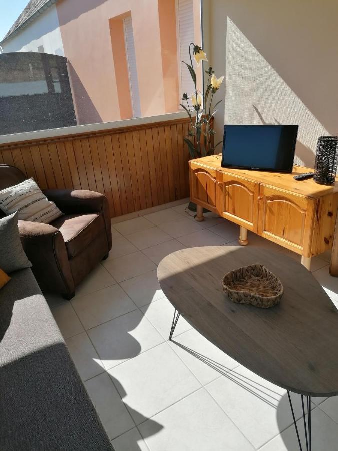 Gite De La Courtoisie Gavray-sur-Sienne Exteriör bild